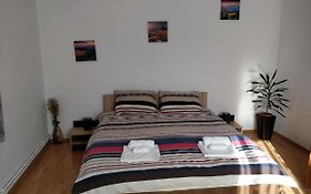 The Sisters Apartment